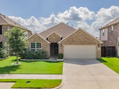 3705 Cicada Ln