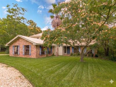 208 Chenel St