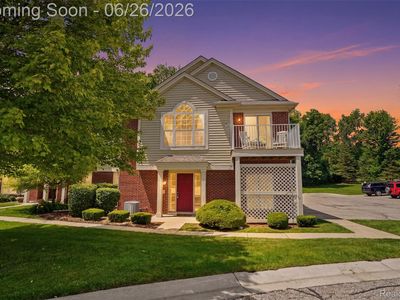Property at 1668 Deepwood Cir, Rochester, MI