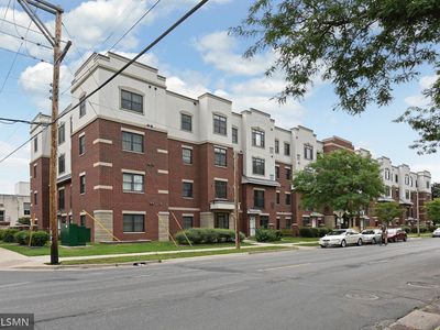 619 8th St SE UNIT 103