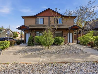 803 W Knox Ave