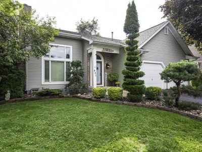 921 S 4th STREET