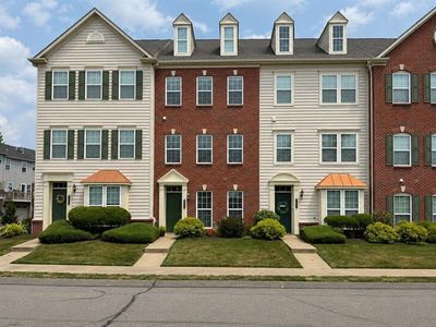 Property at 302 Fairgate Dr, Wexford, PA