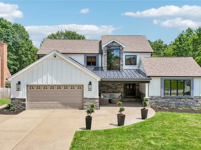1711 Sturbridge Dr