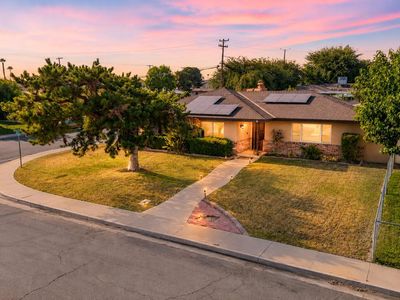 200 Electra Ave
