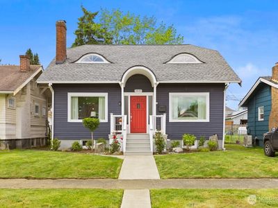3840 Fawcett Avenue
