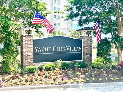 2151 Bridge View Ct. #3-704