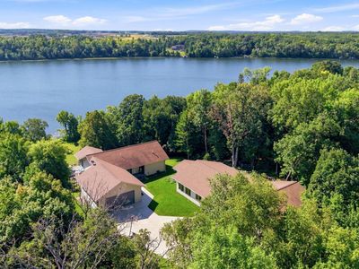 28633 N Buffalo Lake Rd