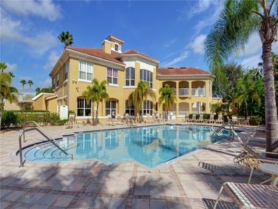 5015 Fairways Cir APT A102