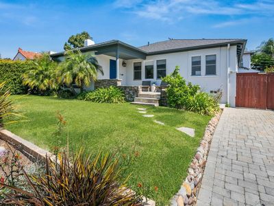 4525 Vista St