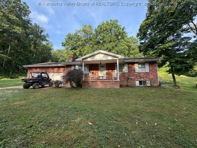 28426 Kanawha Valley Rd