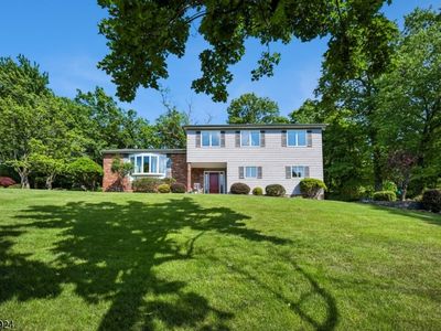 17 Stonewall Dr