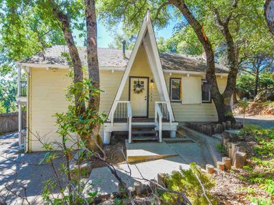 21080 Crystal Falls Dr