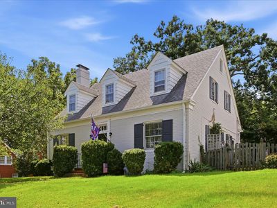 318 Oakridge Ct