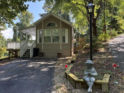 48 Homestead Ave