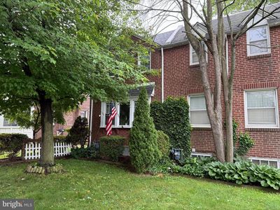 728 Stanbridge Rd