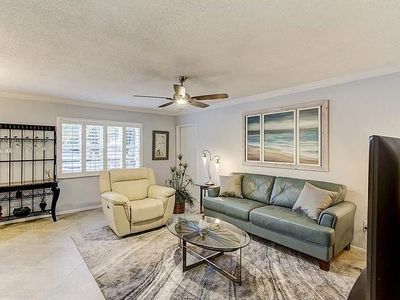 4805 Rilma Ave APT 106