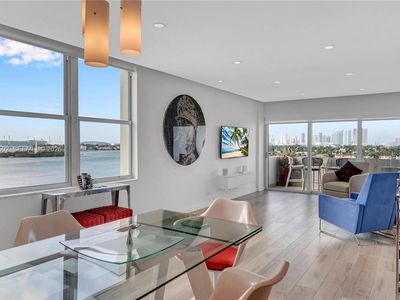 3 Island Ave APT 8I