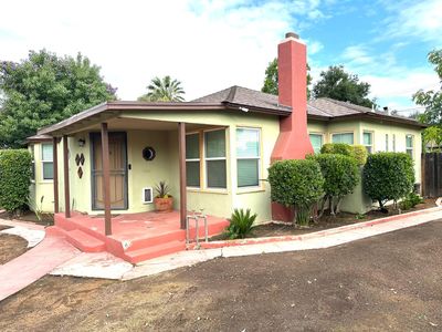 93 E Andrews Ave