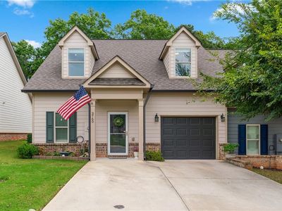 3760 Shades Valley Ln