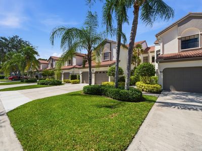 5219 EUROPA Drive #E