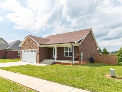 179 Twin Lakes Dr