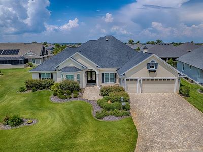 4038 Swaying Palm Ct