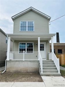 242 Rhode Island St