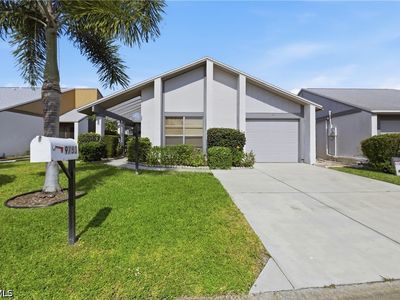 9753 Maplecrest Cir