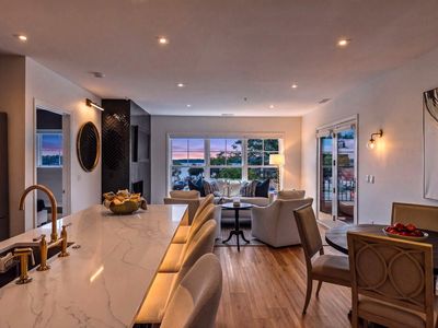 4100 Spring St APT 212
