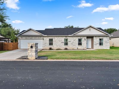 102 Fox Cir