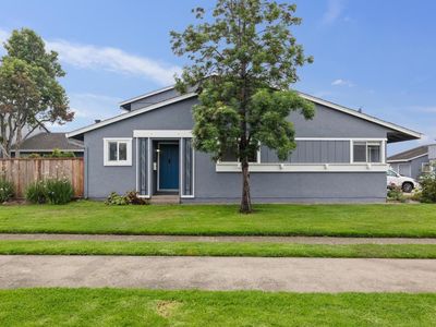 1023 Suzanne Ct