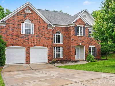 1631 Shadow Creek St NW