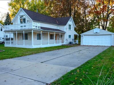 Property at 260 Riverside Dr, Mount Clemens, MI