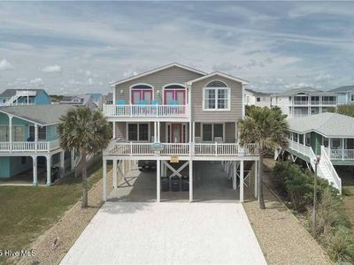 192 Ocean Boulevard W