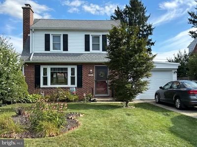 1952 Bannister St