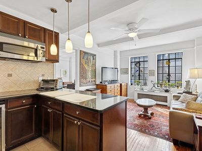 25 Tudor City Pl APT 1812