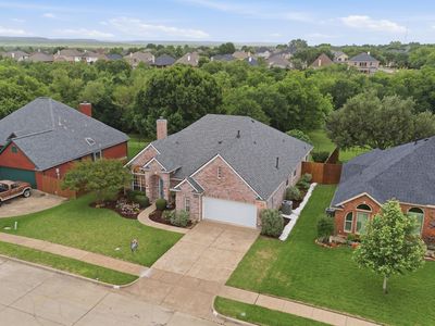 541 Crickett Way
