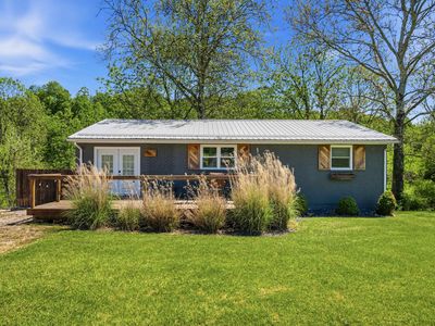 1607 Meadowbrook Dr