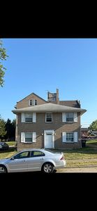 1315 Chardon Ct