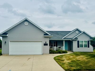 2526 Hickory Cir