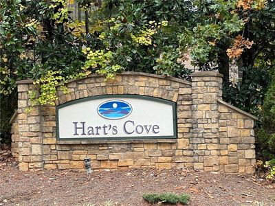 531 Harts Cove Way