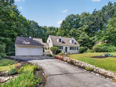 13 Helen Drive