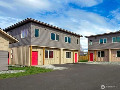 Property at 801 N 16th Avenue #3, Yakima, WA