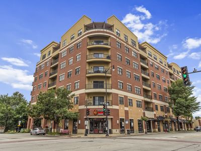 4953 Oakton St Unit 703