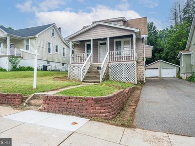 52 N Prospect Ave