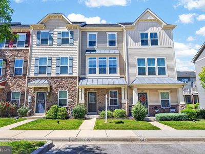 643 Ravenwood Dr