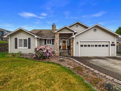 3233 Remie Ct