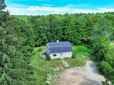 7 Applecrest Lane