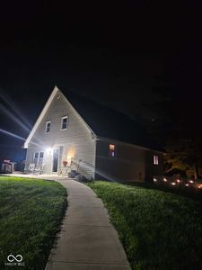 8271 W County Road 700 N